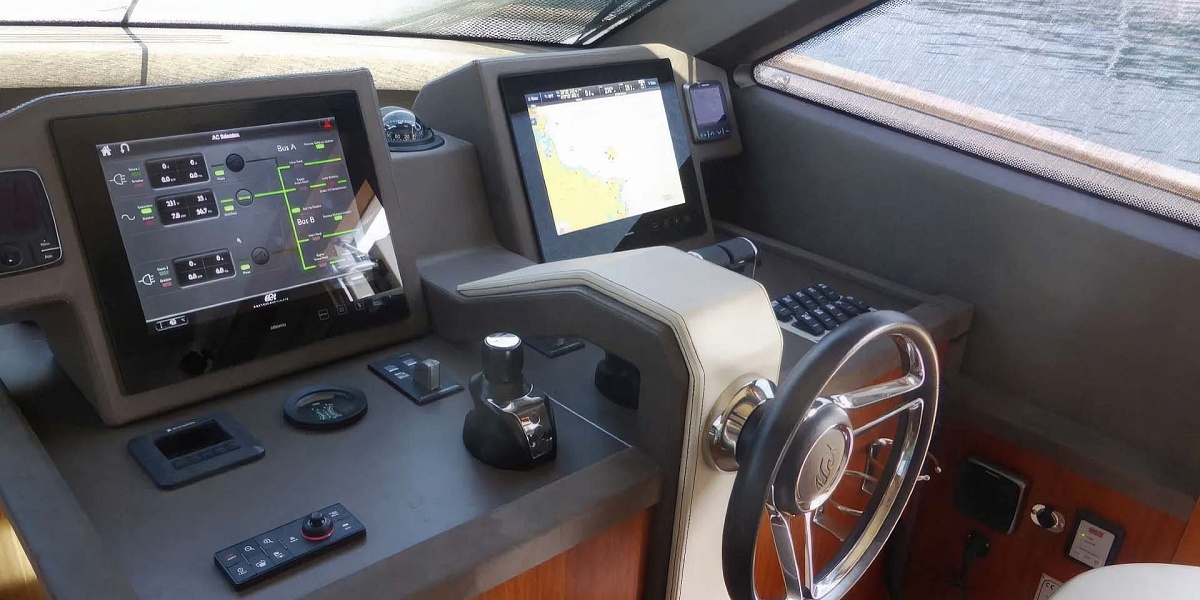 Аренда яхты Monte Carlo 65 на Лазурном берегу, Франция